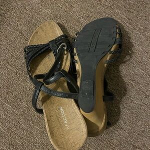 Kenneth Cole Reaction wedge sandals